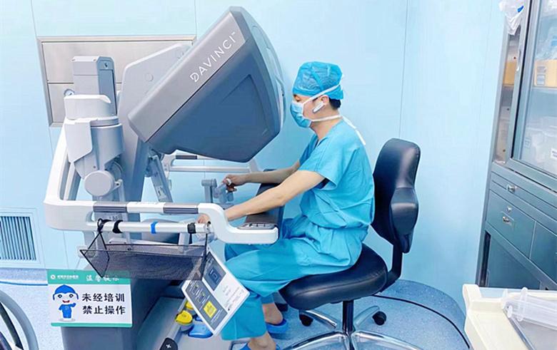 咸阳市中心医院开启胰腺癌手术的“达芬奇”密码(图1)