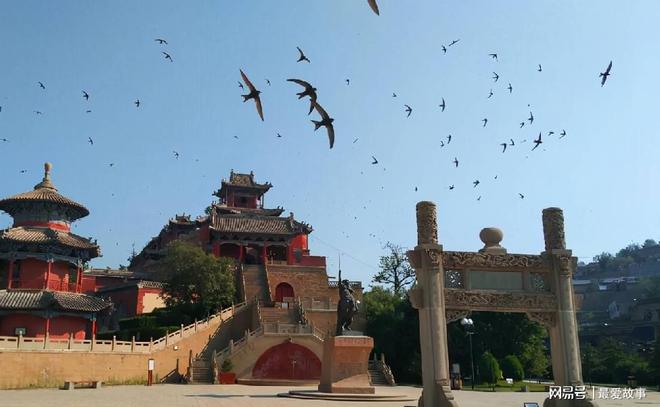 陕西有处古城走红，城墙高过紫禁城，被誉为“塞上小北京”(图4)