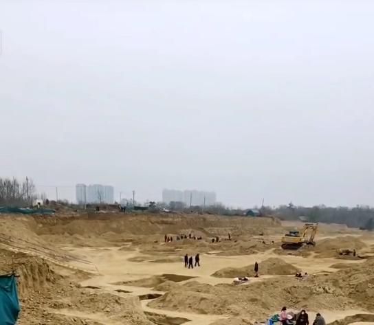 郑州常庄水库道李村附近疑似发现大量汉朝古墓(图5)