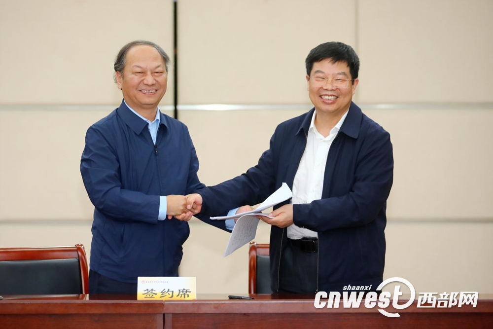 正在上传... da4e743ec09c0f3eef223b558df8c94b.png