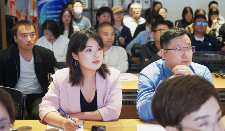 送服务上门！ 西安这场知识产权培训为70余家科创企业筑牢创新防线(图4)